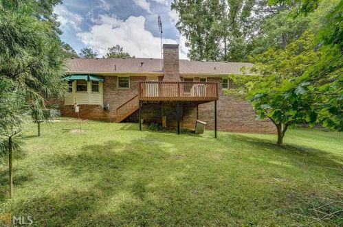 5025 Shore Dr, Conyers, GA 30094-4711