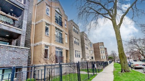 1541 Campbell Ave, Chicago, IL