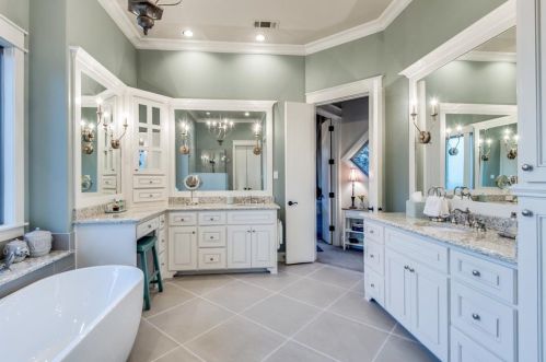 3328 Clubview Dr, Argyle TX 76226-2113 exterior