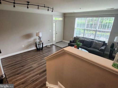 4110 Potomac Highlands Cir, Triangle VA  22172-1775 exterior