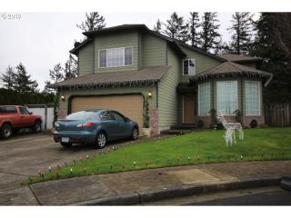 628 29th Cir, Wood Village, OR 97060-1877