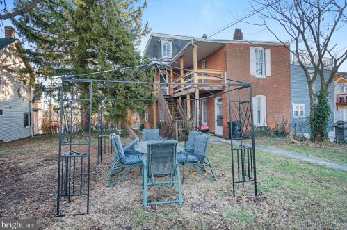 524 York St, Hanover PA 17331-3374 exterior