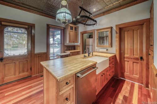 146 5th St, Salida CO  81201-2402 exterior