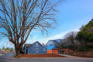 146 Alder St, Toledo, OR 97391-1617