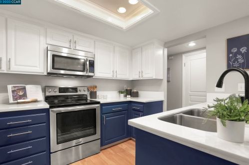 10 Janin Pl, Concord CA  94523-1116 exterior