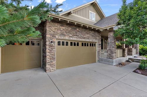 6242 Oak Hill Ct, Aurora, CO 80016-6148