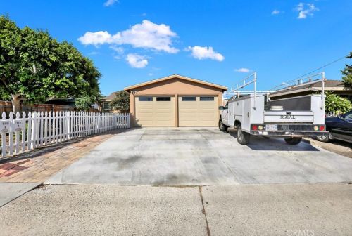 18891 Center Ave, Orange, CA 92869-3575