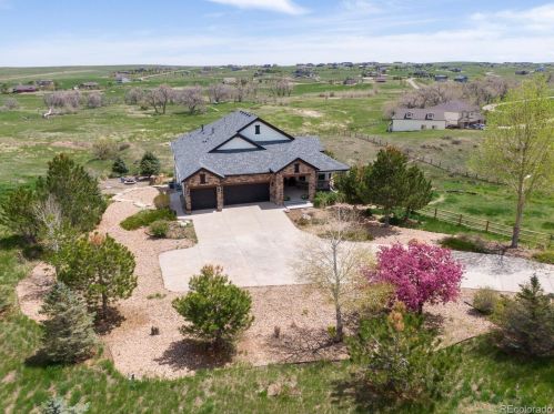 2502 Elkhorn Ranch St, Parker, CO 80138-4237