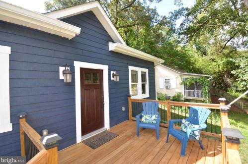 18618 Old Triangle Rd, Triangle VA  22172-1910 exterior
