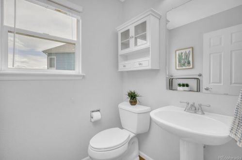 4242 Quemoy Ct, Denver CO  80018-3133 exterior