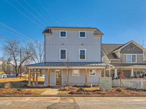3356 Colville Ave, Atlanta, GA 30354-1951