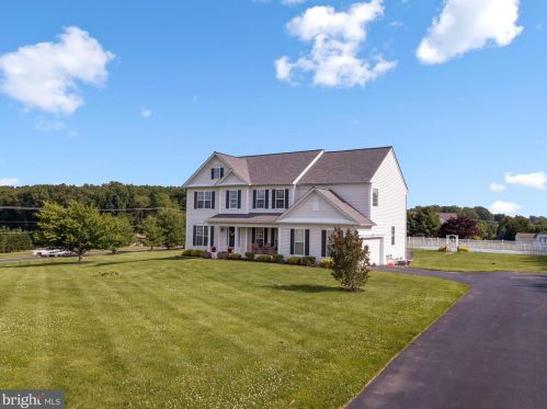 1721 Splendor Dr, Woodbine, MD 21797-9412