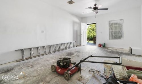 862 Mitchell St, Atlanta GA  30303-3550 exterior