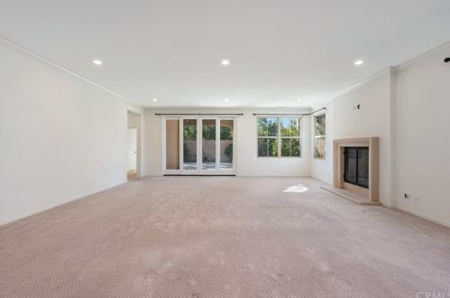 48 Twin Gables, Irvine CA  92620-3506 exterior