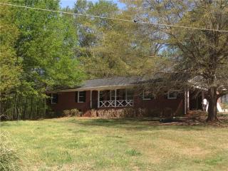 1633 Snows Mill Rd, Monroe, GA 30655-5287