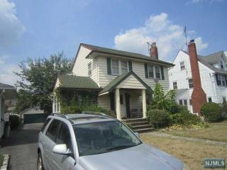 166 Parmelee Ave, Paterson, NJ 07506-2925