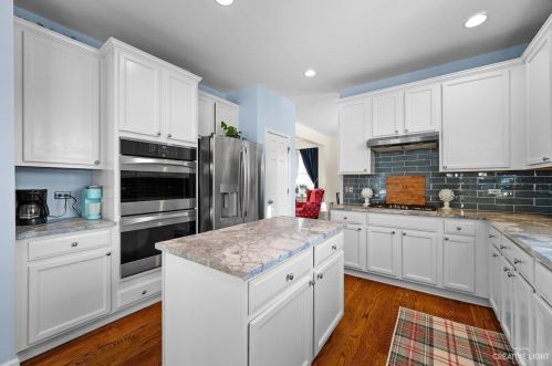 791 Delacourte Ave, Lemont IL  60490-5006 exterior