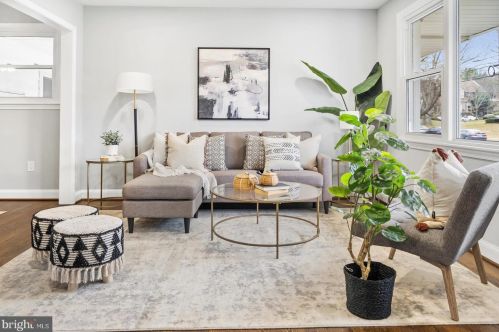 13201 Kara Ln, Silver Spring MD 20904-3423 exterior