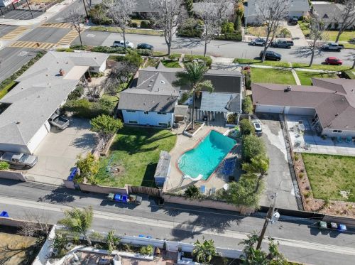 1391 2nd Ave, Upland CA  91786-3223 exterior