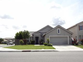 2029 Lime Ave, Madera, CA 93637-6250