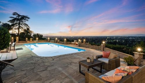 16050 Camino Del Cerro, Los Gatos, CA 95032-4844