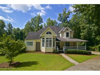 5100 Waterford Dr, Mableton, GA 30126-1743