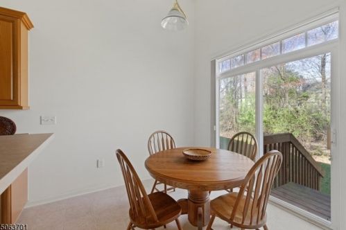 6 Jackson Ave, Princeton NJ  08540-1677 exterior