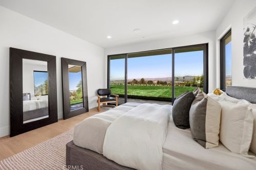 7663 Corto Rd, Anaheim CA  92808-1348 exterior