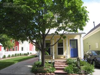 2633 Tumwater Ln, Boulder, CO 80304-2494