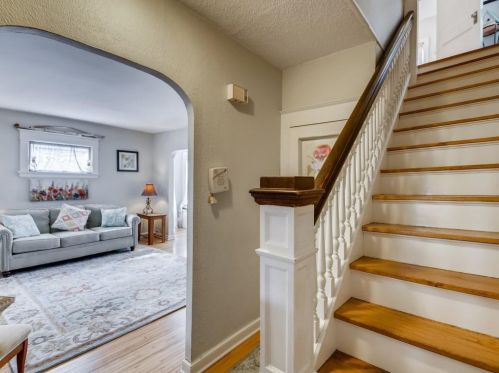 123 Bates Ave, Saint Paul MN  55106-6328 exterior