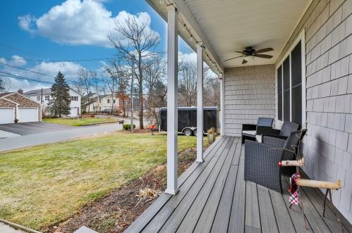 70 Conleys Grove Rd, Derry, NH 03038-9508