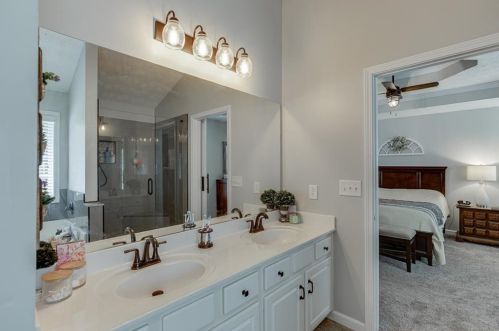 246 Blue Grass Dr, Jefferson GA  30549-8314 exterior