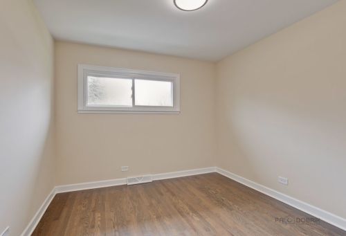 1019 Castlewood Ln, Bannockburn IL  60015-2609 exterior