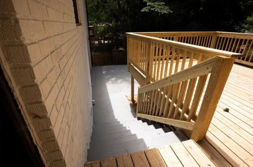 1733 Holly Ln, Atlanta GA  30329-3523 exterior