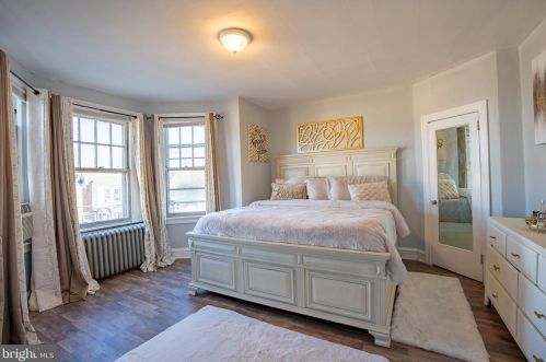 5744 12 St, Philadelphia PA 19122-4003 exterior