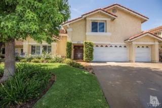 12569 Hillside Dr, Moorpark, CA 93021-2756