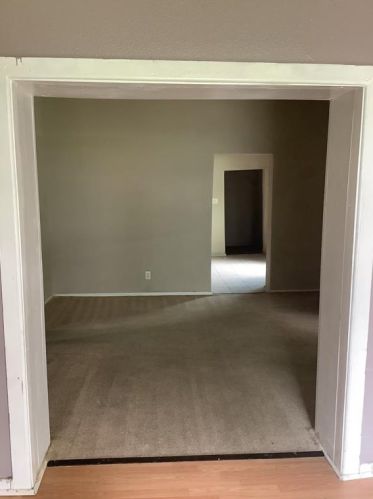 1001 Pulaski St, Fort Worth TX  76104-3737 exterior