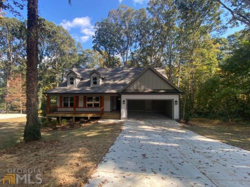 107 Parkview Dr, Commerce, GA 30529-2627