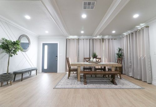 2314 Bristol St, Santa Ana CA  92704-5721 exterior