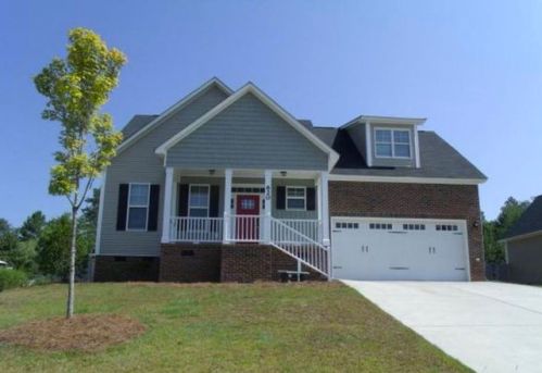 620 Melody Ln, Cameron, NC 28326-9041
