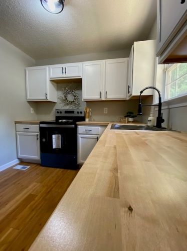 153 Kylee Ct, Villa Rica, GA 30180-4407