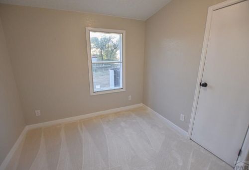 215 Rolling Hills Dr, Pueblo CO  81007-3077 exterior