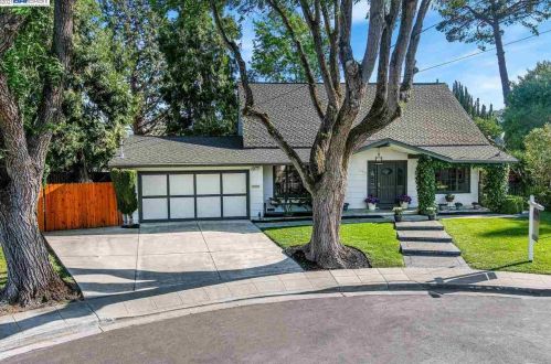 11637 Luna Ct, Pleasanton, CA 94568-2239