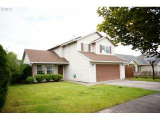 3159 26th St, Damascus, OR 97080