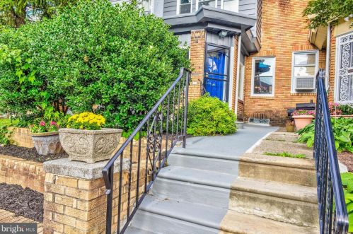 6521 16th St, Philadelphia PA  19126-3512 exterior