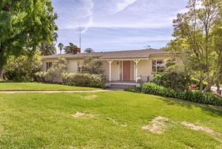 362 Kenneth Rd, Glendale CA  91202-1449 exterior