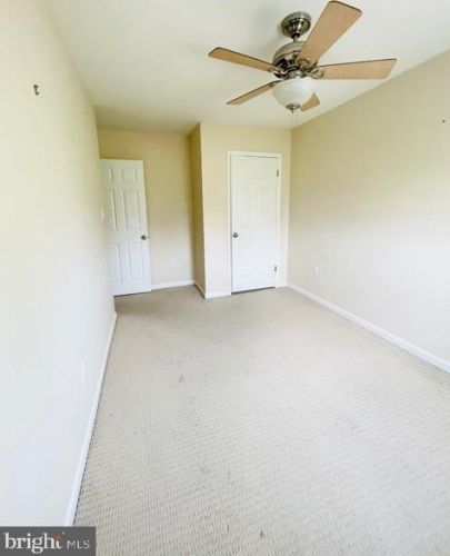 3517 Cranmer Mews, Woodbridge VA  22193-5302 exterior