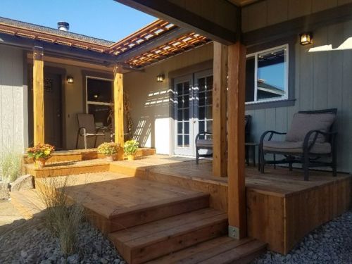 8736 Shad Rd, Terrebonne OR  97760-7817 exterior