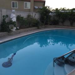 135 Jeanine Way, Anaheim, CA 92806-3840