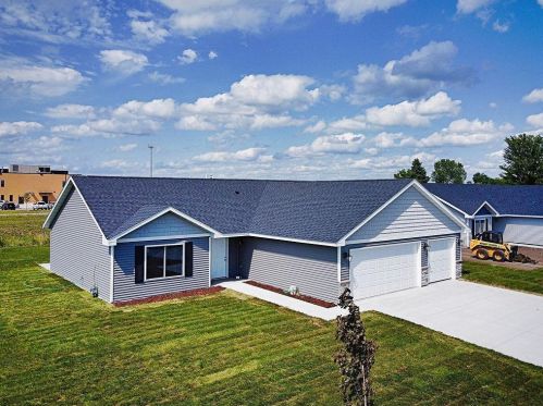 720 Deer Trl, Montgomery, MN 56069-1447